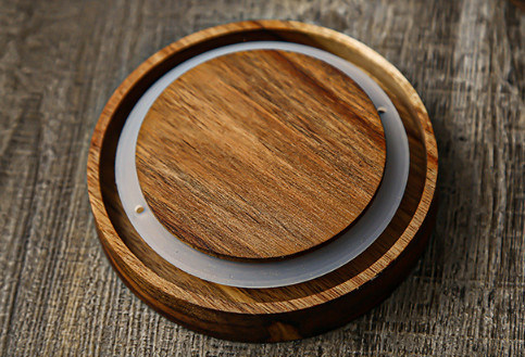 700ml Modern Clear Glass Jars with Free Design Assistance Silk Screen Logo Carton Packing