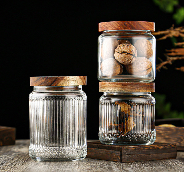 700ml Modern Clear Glass Jars with Free Design Assistance Silk Screen Logo Carton Packing